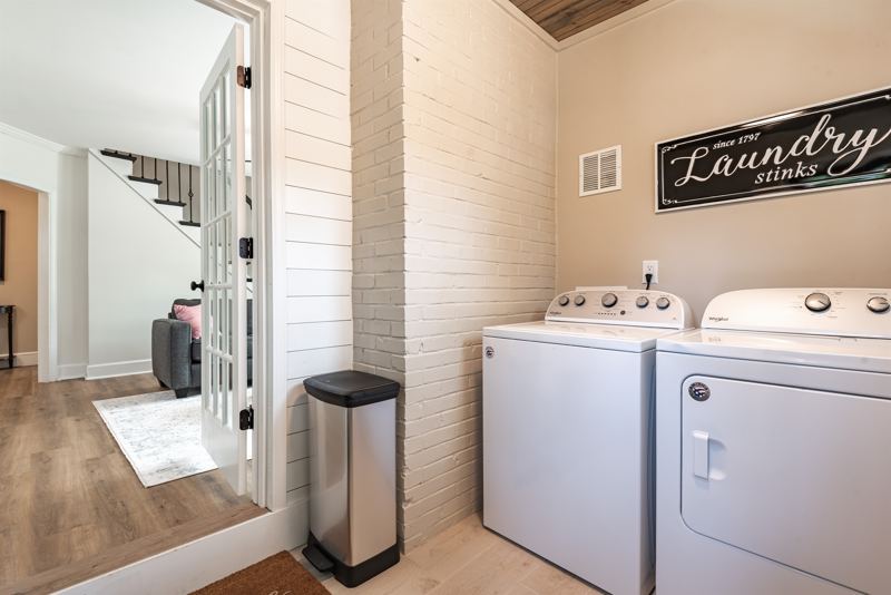 Main House Laundry Room with detergent provided