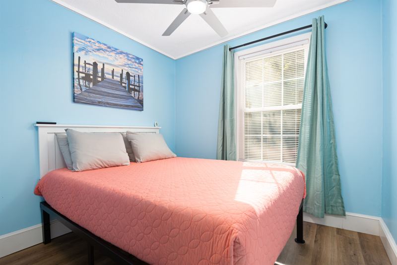 Cottage Bedroom with Queen Bed