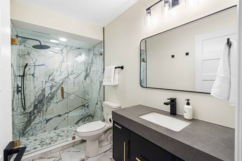 Luxurious Lower-Level Full Bathroom