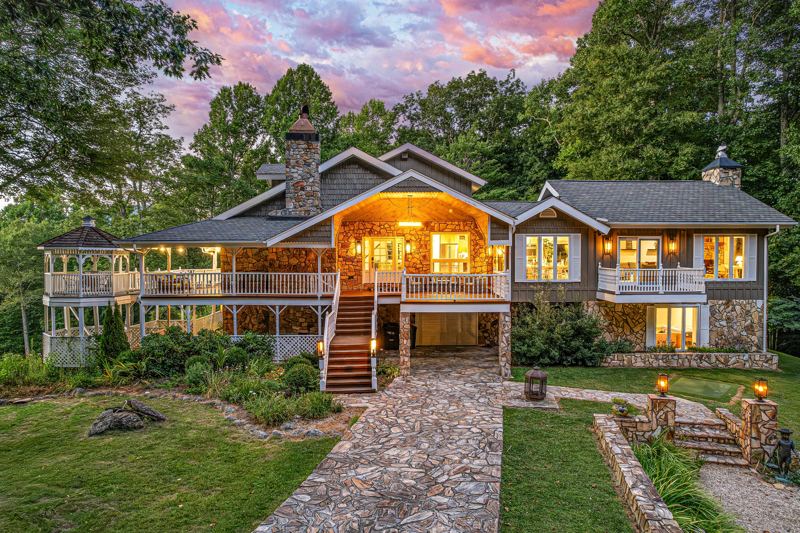 Hemingway Estates
