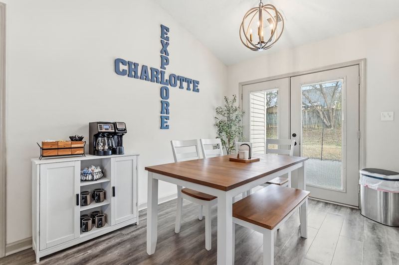 Dining Area with seating for 4 off the Kitchen