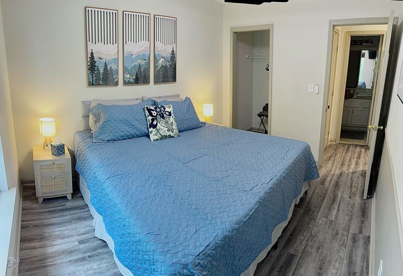 Bedroom #2 - King Bed, Smart TV, Closet