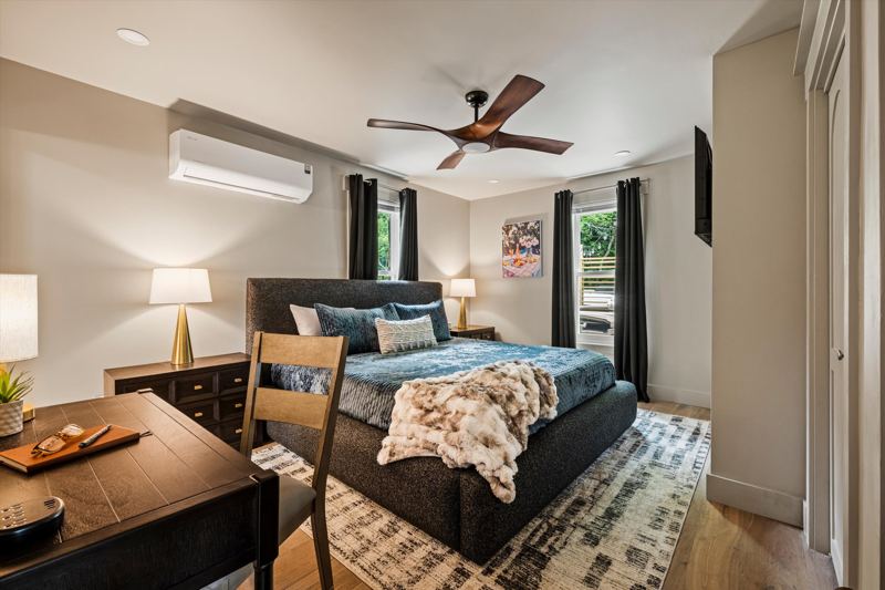 StoneHouse Suites