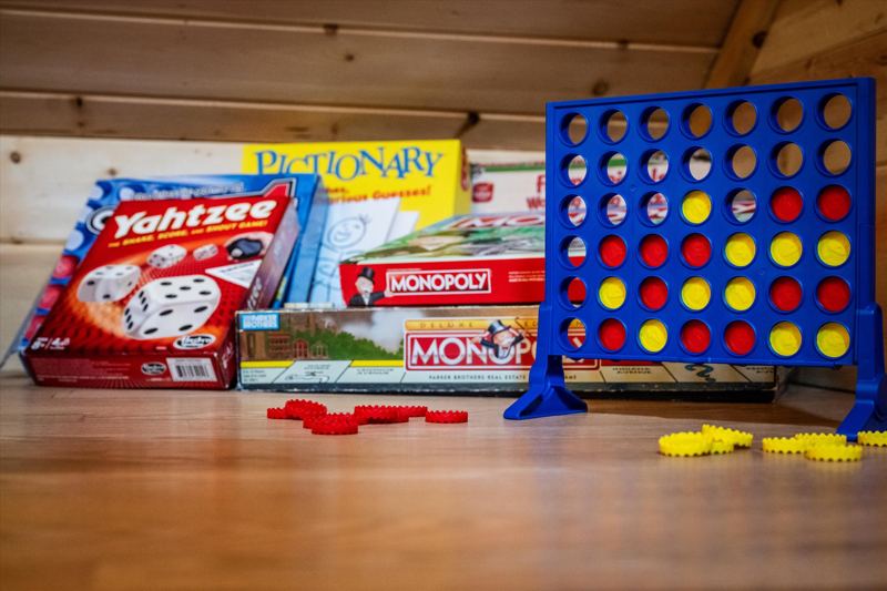 The Penthouse: Kids playroom with Infinity Game Table, 32-inch Smart TV and fun toys for the little ones!