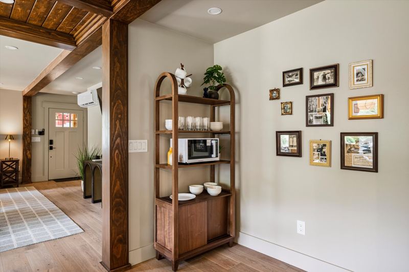 StoneHouse Suites