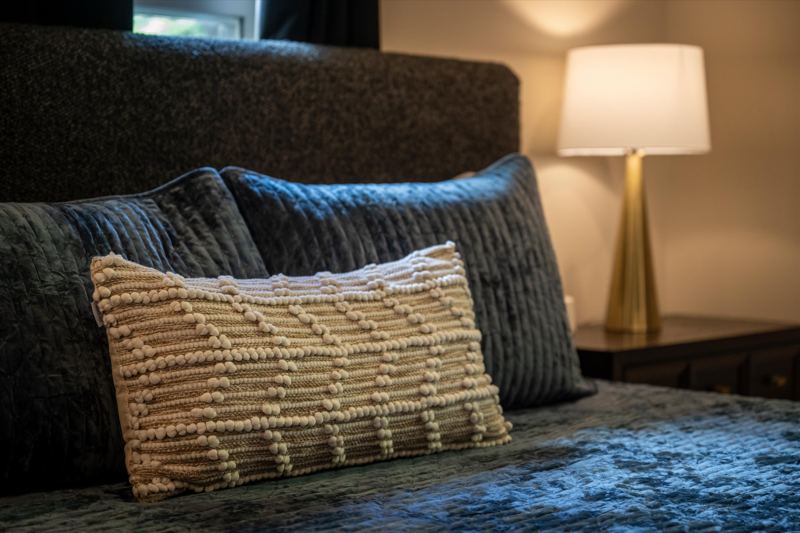 StoneHouse Suites