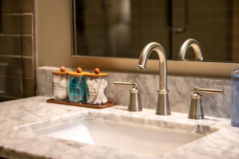 StoneHouse Suites