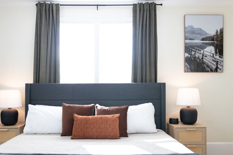 Bedroom #2 with King Bed, En-Suite Full Bathroom, 55 inch adjustable ROKU TV, Sound Machine & Blackout Curtains