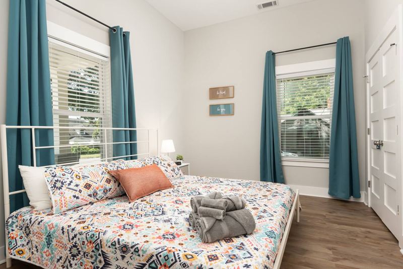 Guest bedroom 2