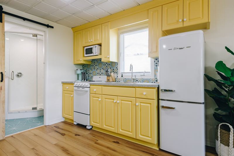 Cheerful Kitchen stocked with all the comforts of home